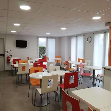 Premiere Classe Nancy Sud - *