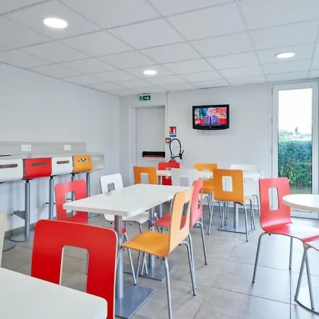 Hotel Premiere Classe Nancy Sud - *