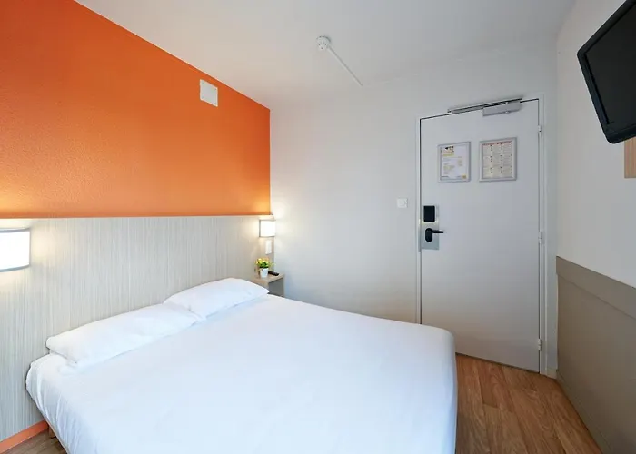 Premiere Classe Nancy Sud - 루드레