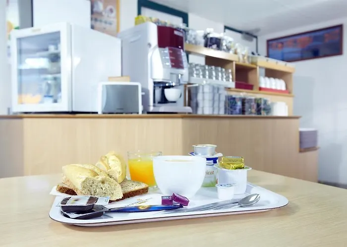 Premiere Classe Nancy Sud - 루드레